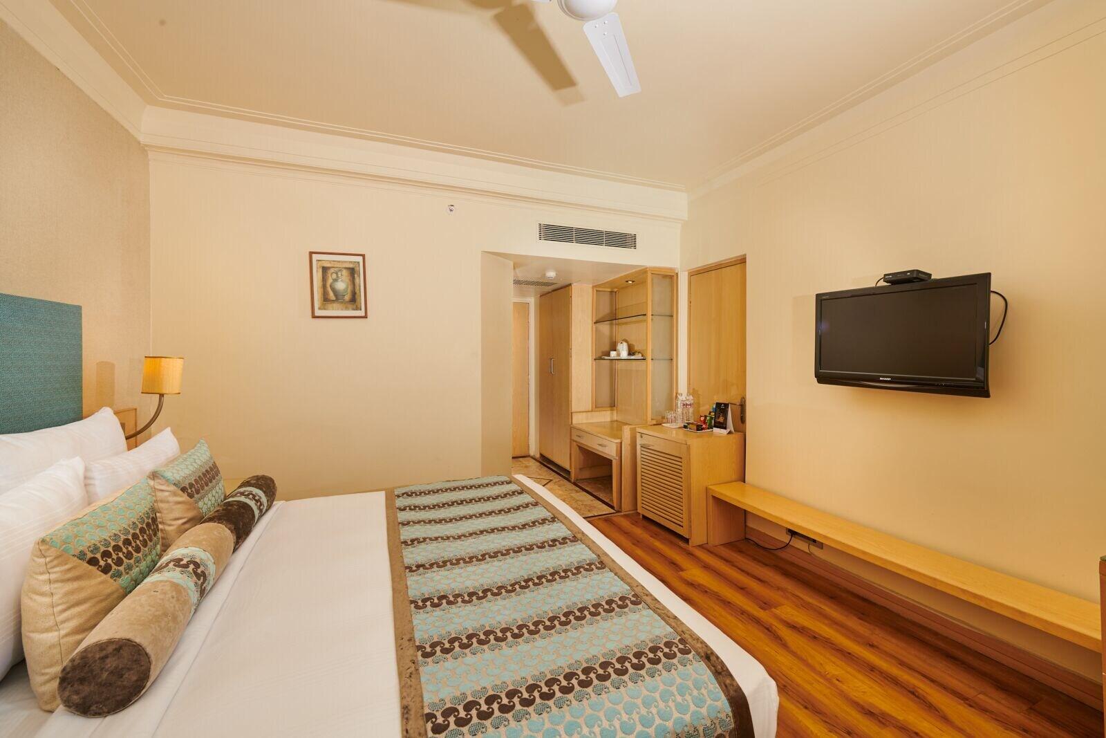 The Pride Hotel, Nagpur Buitenkant foto