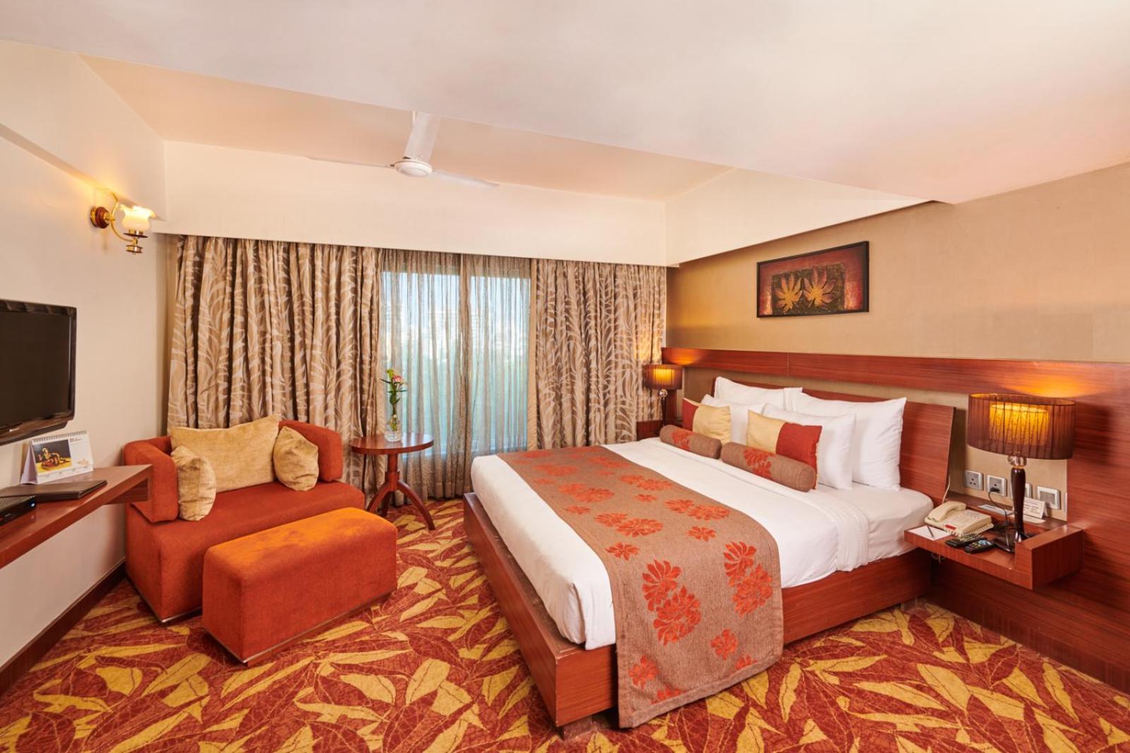 The Pride Hotel, Nagpur Buitenkant foto