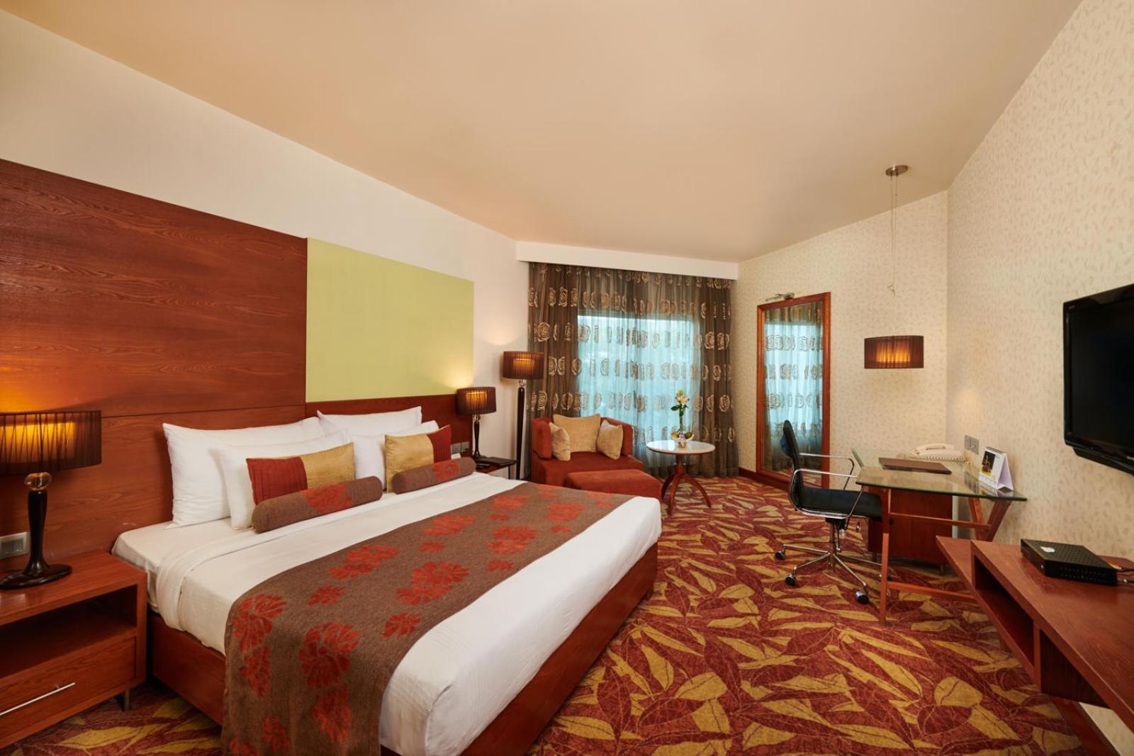 The Pride Hotel, Nagpur Buitenkant foto