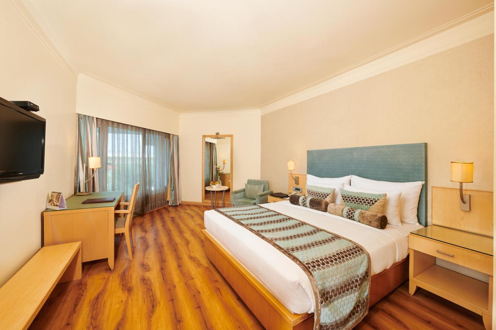 The Pride Hotel, Nagpur Buitenkant foto