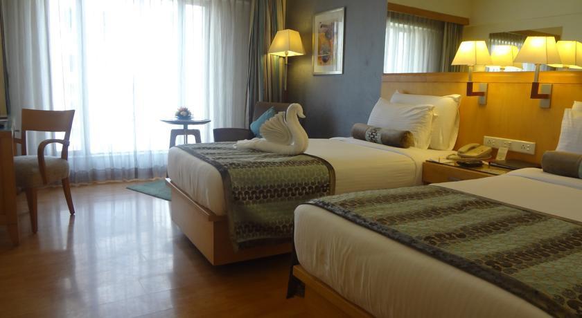The Pride Hotel, Nagpur Buitenkant foto